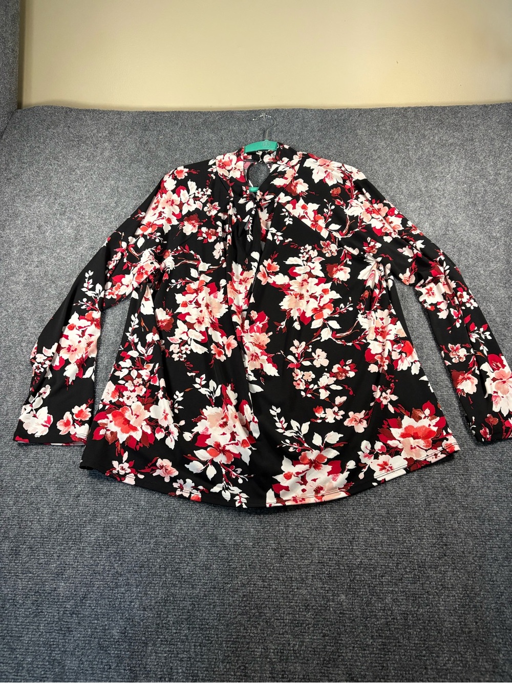 Floral Twist-Neck Long Sleeve Blouse - Black with Pink & Red Floral size XXL